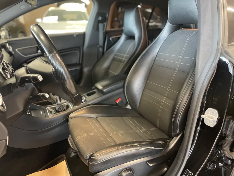 Mercedes CLA200 2,2 CDi Urban Shooting Brake 5d