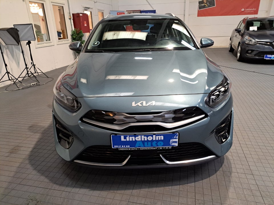 Kia Ceed 1,6 PHEV Prestige SW DCT 5d