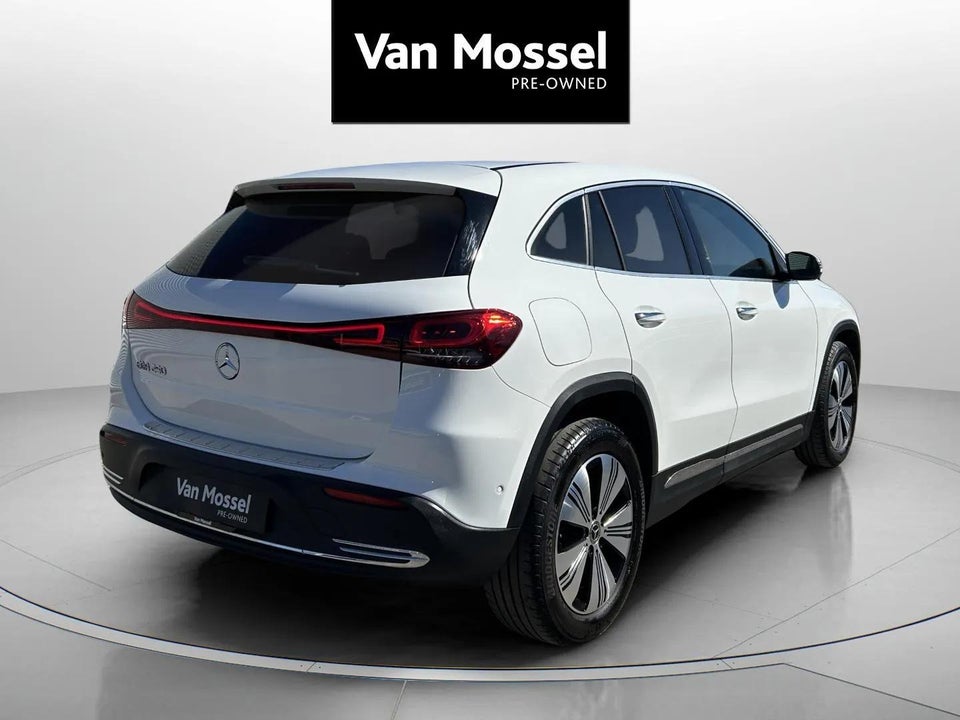 Mercedes EQA250 Progressive 5d