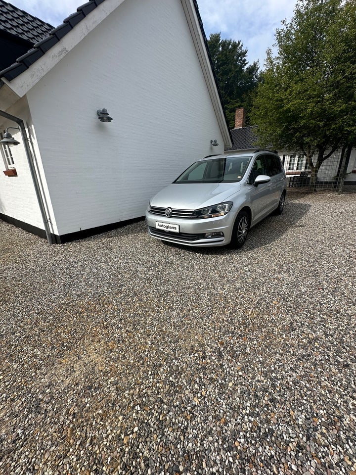 VW Touran 1,6 TDi 115 Comfortline DSG 5d