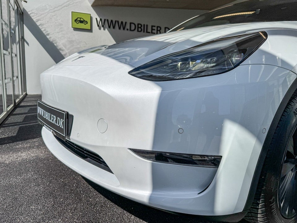 Tesla Model Y Long Range AWD 5d