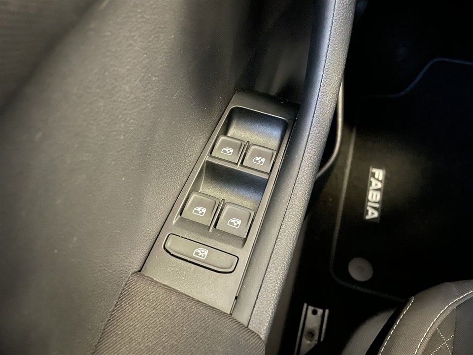 Skoda Fabia 1,0 TSi 95 Life Combi 5d