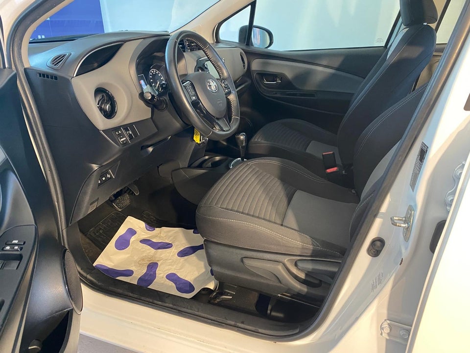 Toyota Yaris 1,5 Hybrid H2 e-CVT 5d