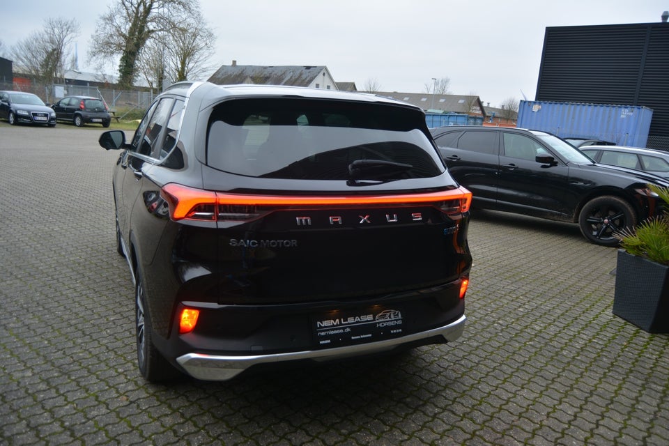 Maxus Euniq6 70  5d