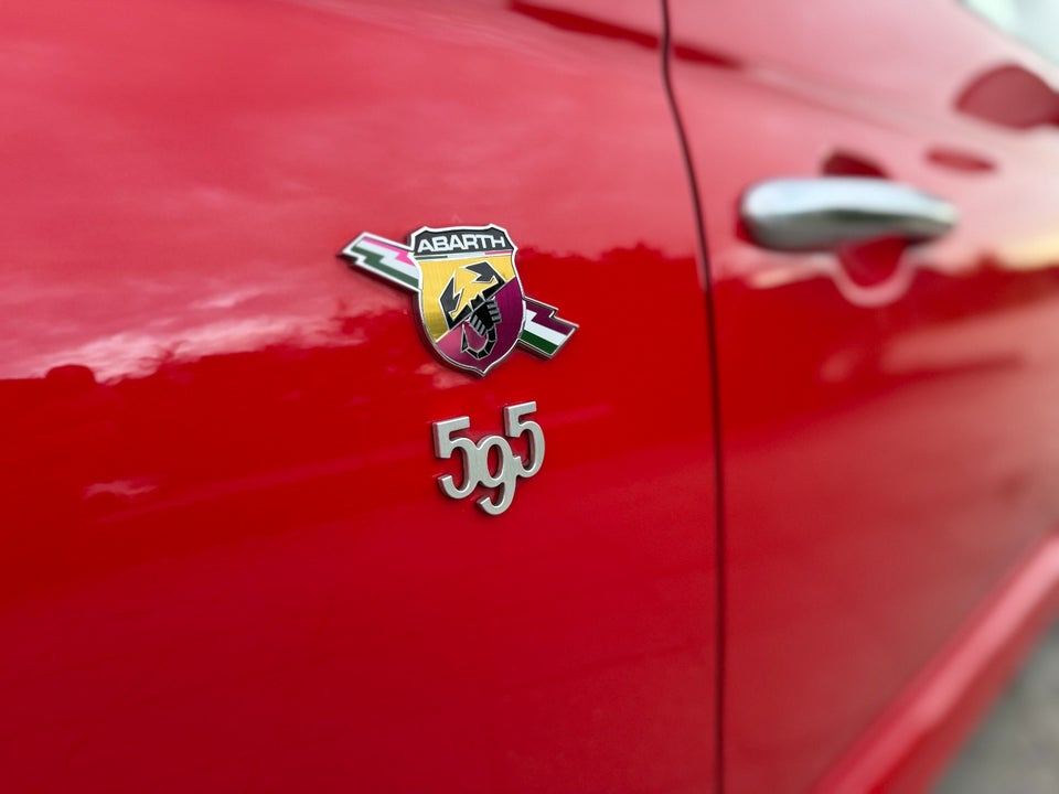 Abarth 595C 1,4 T-Jet 145 2d