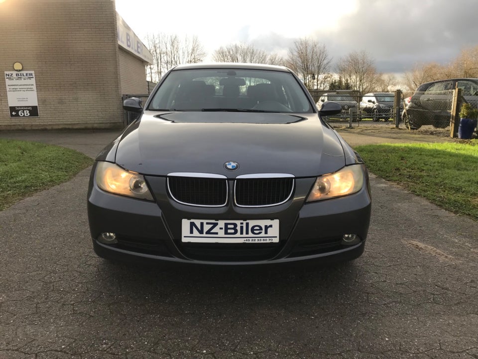 BMW 318i 2,0  4d