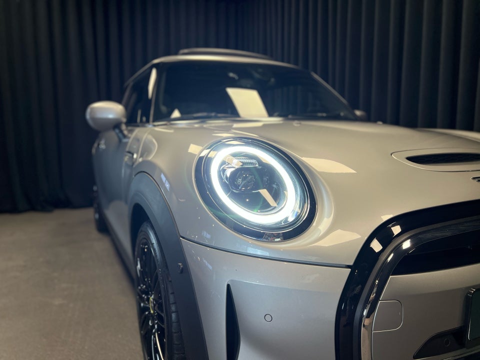 MINI Cooper SE Yours Trim 3d