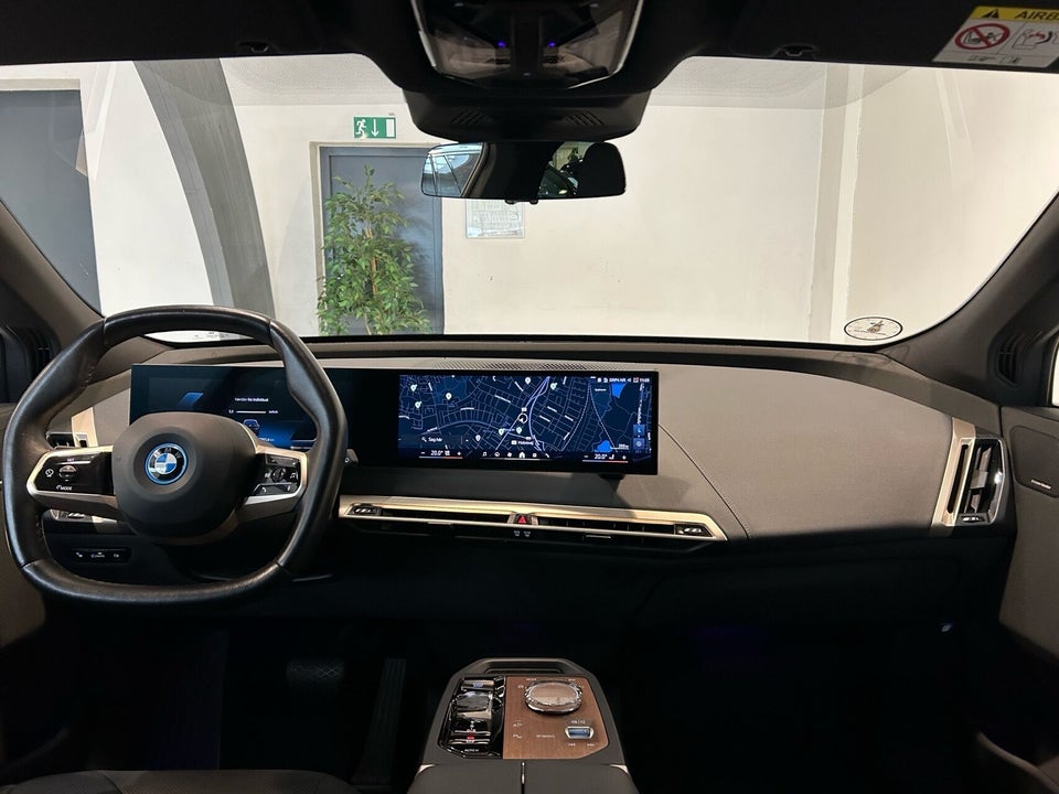 BMW iX xDrive50 Supercharged 5d