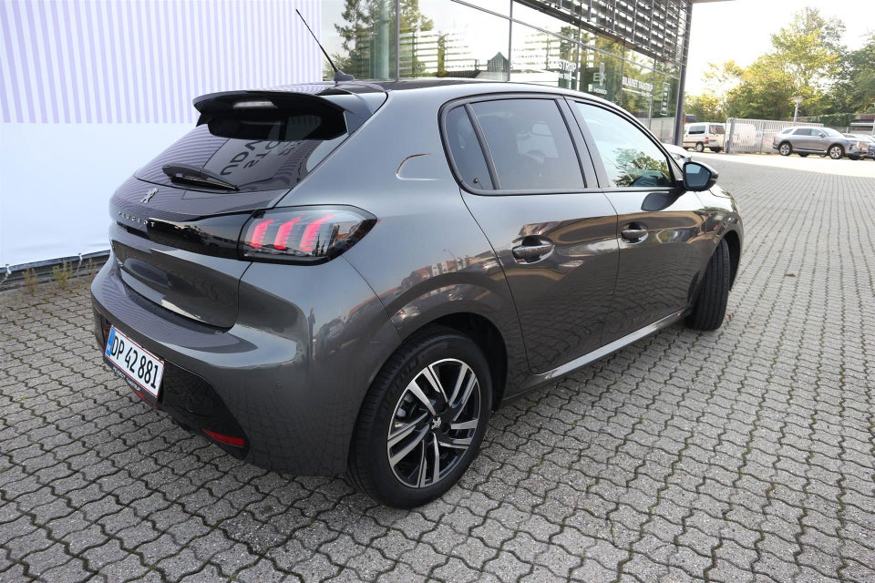 Peugeot 208 1,2 PureTech 100 Allure 5d