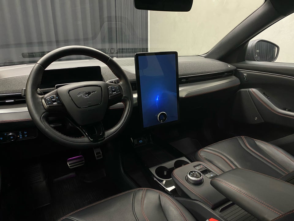 Ford Mustang Mach-E 88 First Edition Extended Range AWD 5d