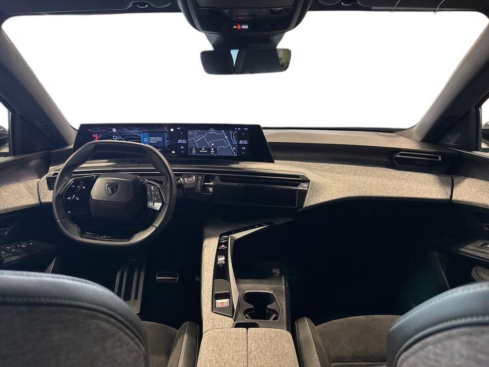 Peugeot e-5008 77 GT Pack 7prs 5d
