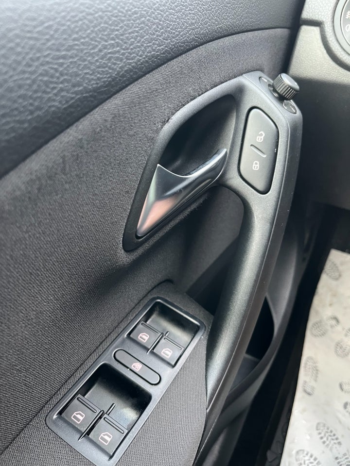 VW Polo 1,4 Comfortline aut. 5d