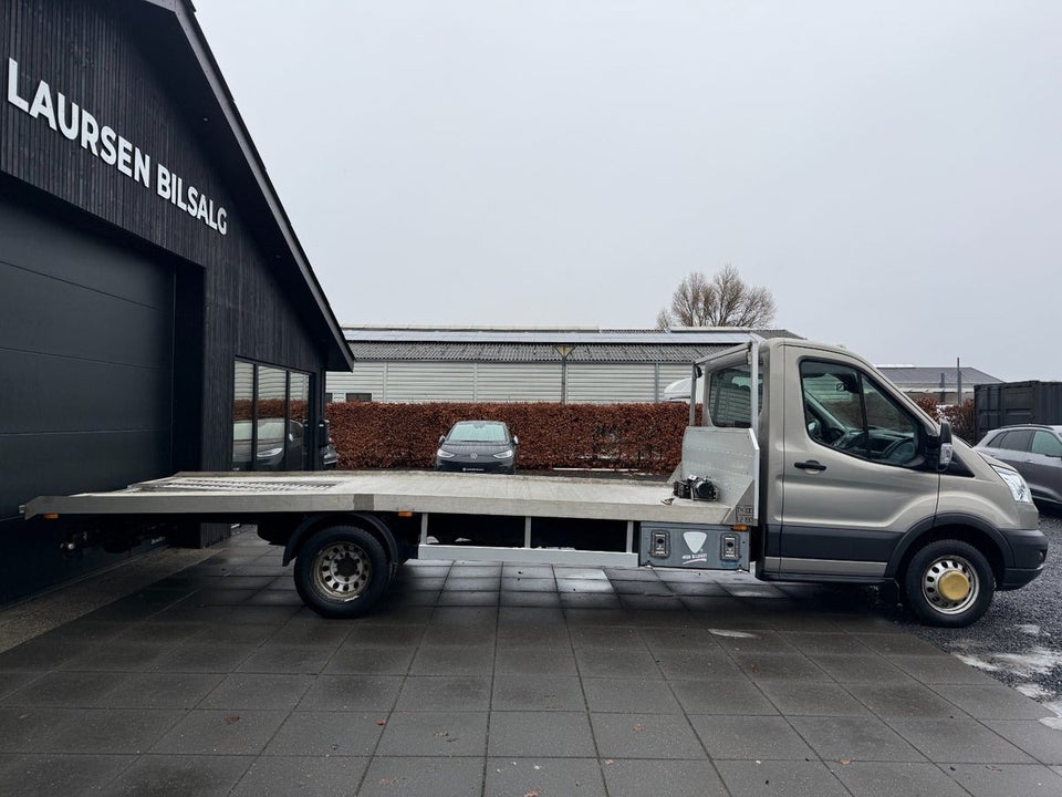 Ford Transit 470 L5 Chassis 2,0 TDCi 170 2d
