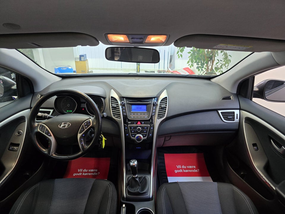 Hyundai i30 1,6 CRDi 110 XTR Eco 5d