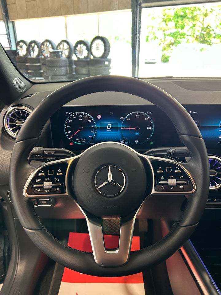 Mercedes EQA250 Progressive 5d