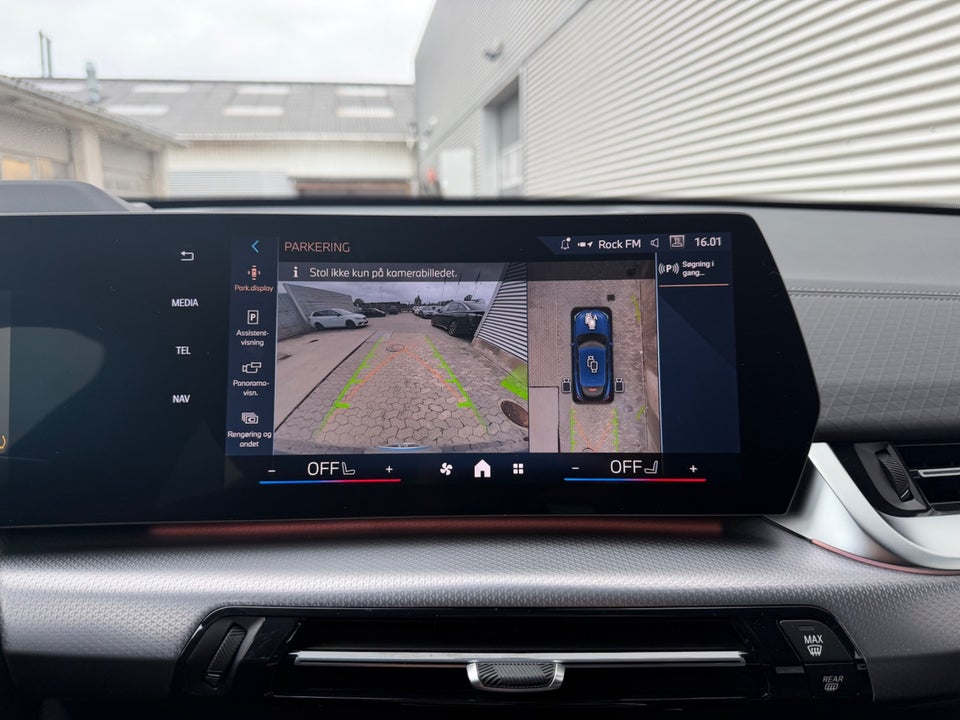 BMW iX2 eDrive20 Fully Charged M-Sport 5d