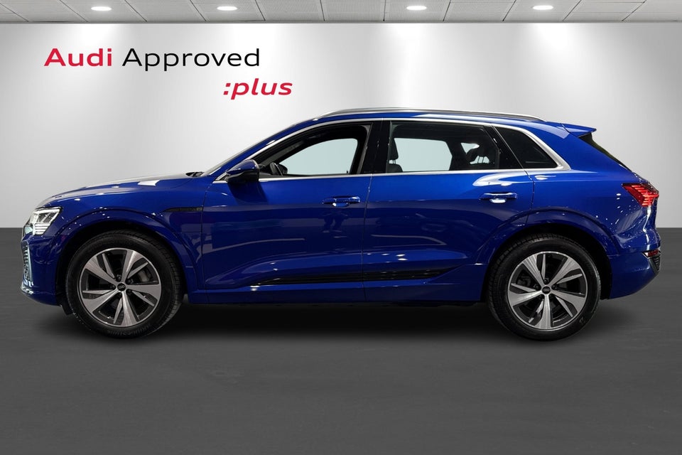 Audi Q8 e-tron 55 S-line quattro 5d