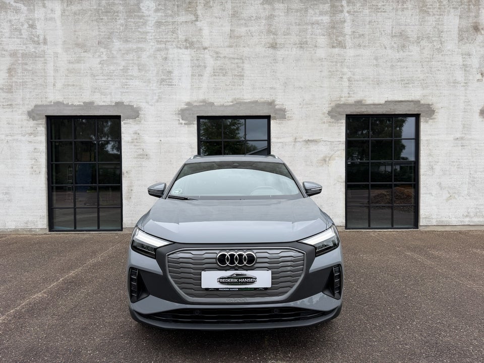 Audi Q4 e-tron 45 Attitude 5d