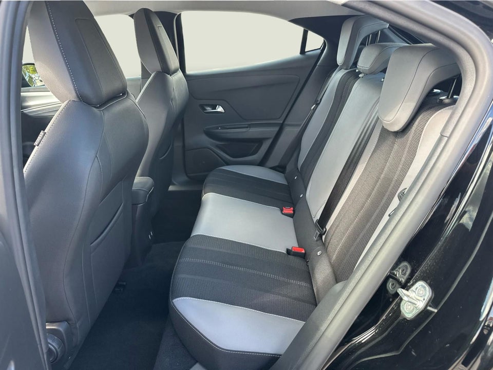 Opel Mokka-e 50 Elegance 5d