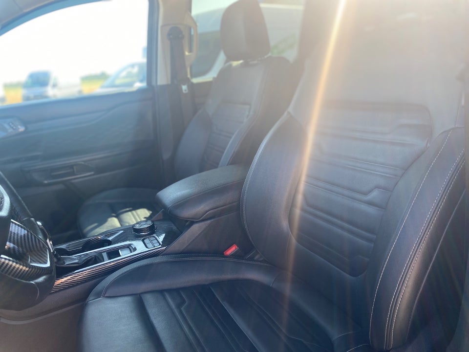 Ford Ranger 2,0 EcoBlue Limited Db.Kab aut. 4d