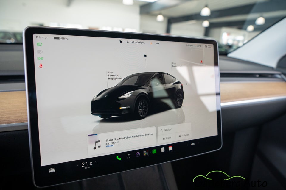 Tesla Model Y Long Range AWD 5d