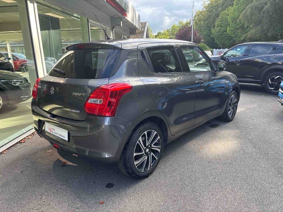 Suzuki Swift 1,2 mHybrid Exclusive CVT 5d
