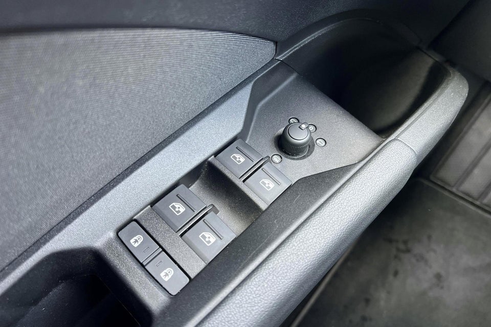 Audi Q4 e-tron 40  5d
