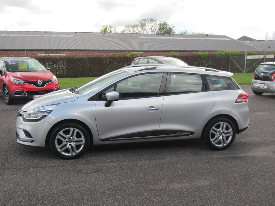 Renault Clio IV 0,9 TCe 90 Zen Sport Tourer 5d