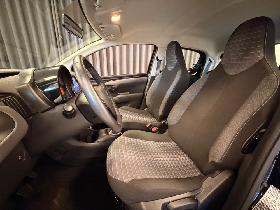 Peugeot 108 1,0 e-VTi 72 Style 5d