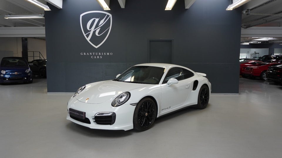 Porsche 911 Turbo S 3,8 Coupé PDK 2d