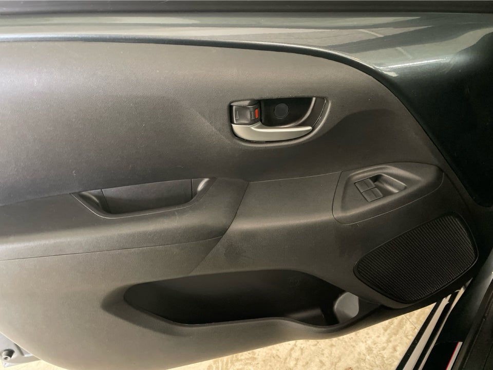 Toyota Aygo 1,0 VVT-i x-sky 5d