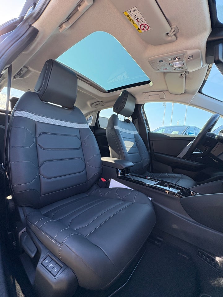 Citroën ë-C4 X 50 Palais Sky 4d