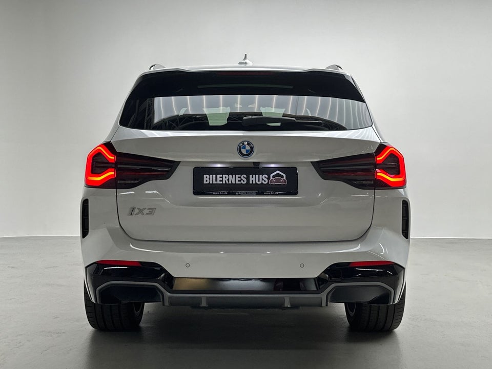 BMW iX3 Charged Plus M-Sport 5d