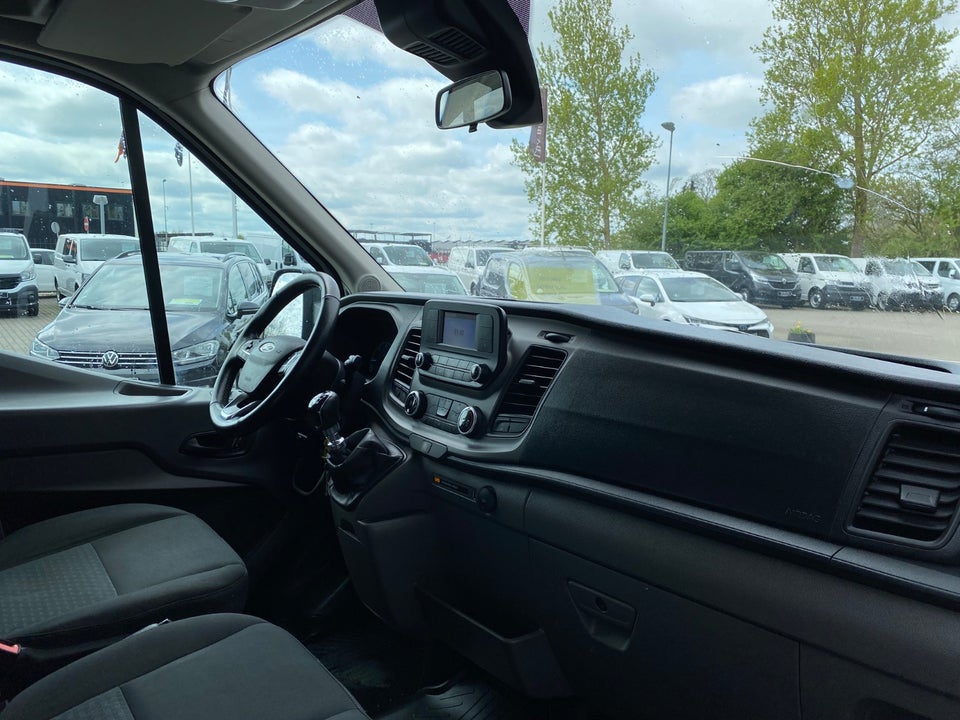 Ford Transit 350 L3 Chassis 2,0 EcoBlue Trail FWD