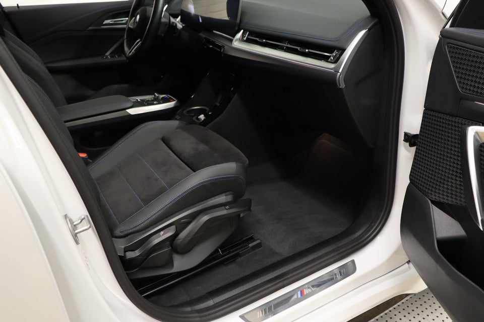 BMW iX1 xDrive30 M-Sport Premium 5d