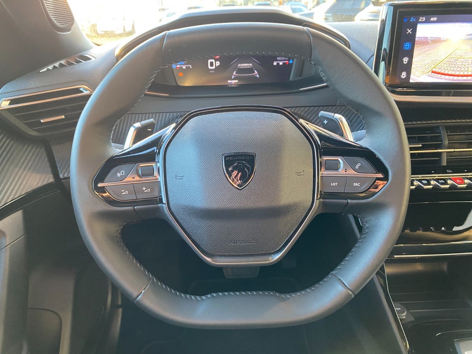 Peugeot 2008 1,2 PureTech 130 Allure EAT8 5d