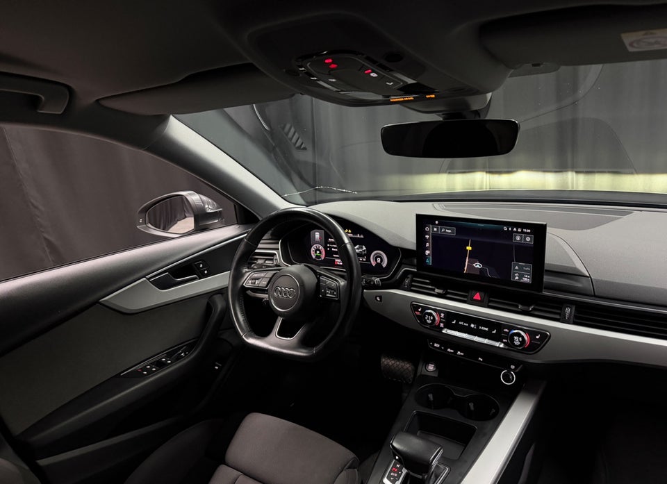 Audi A4 40 TFSi S-line Prestige Tour plus Avant S-tr. 5d