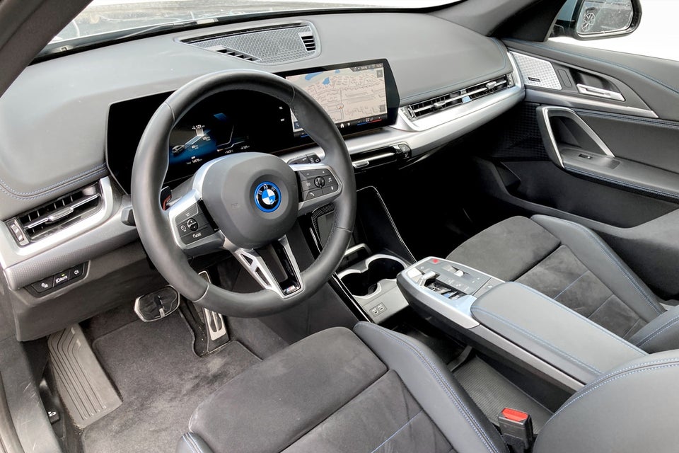 BMW iX1 eDrive20 M-Sport 5d