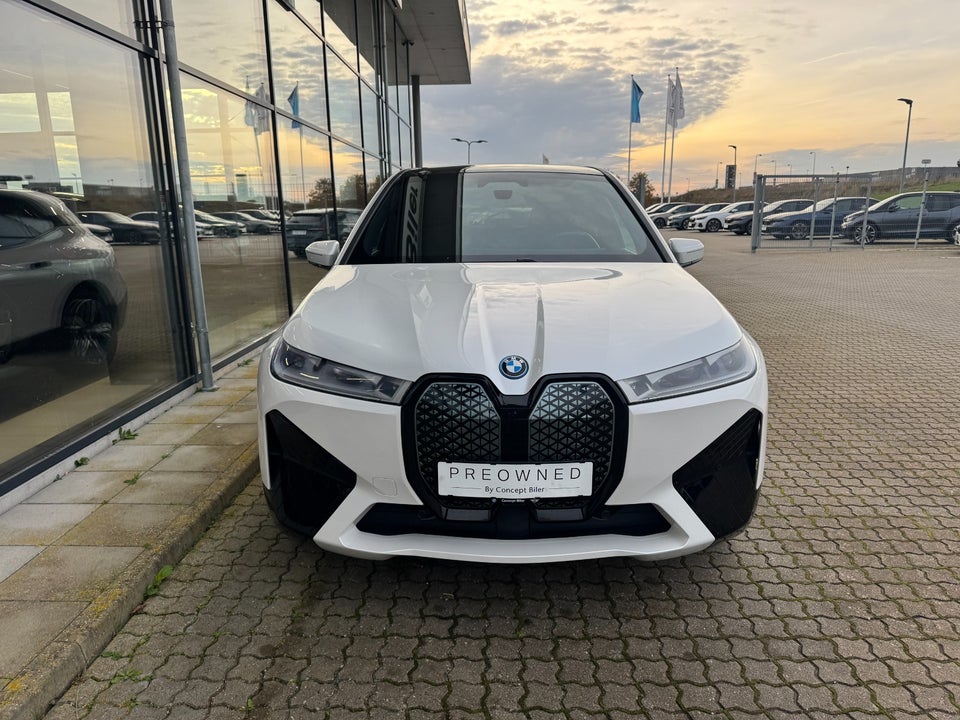 BMW iX xDrive50 Supercharged 5d