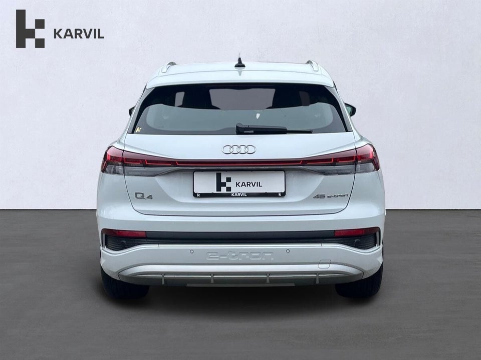 Audi Q4 e-tron 45 S-line 5d