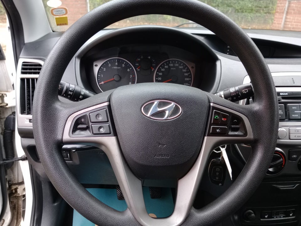 Hyundai i20 1,25 Comfort 5d