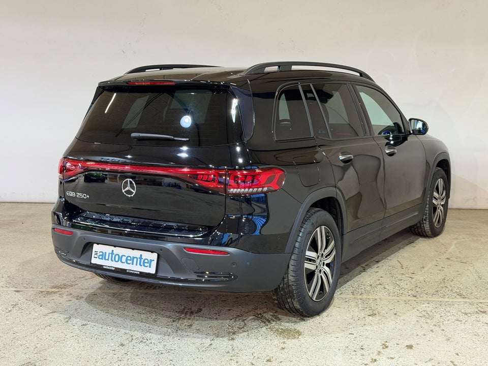 Mercedes EQB250+ Progressive 5d
