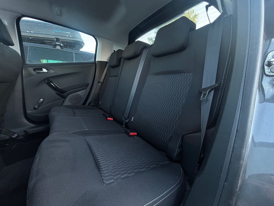 Peugeot 208 1,2 VTi 82 Allure 5d