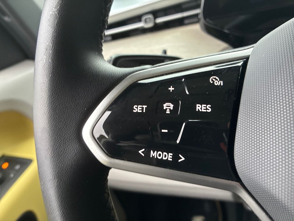 VW ID.Buzz 77 Pro SWB 5d