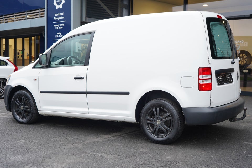 VW Caddy 1,6 TDi 75 BMT Van 5d