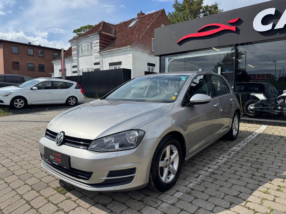 VW Golf VII 1,2 TSi 105 Trendline BMT 5d
