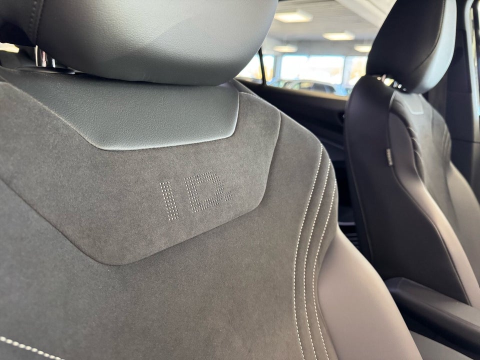 VW ID.4 77 Pro Performance 5d