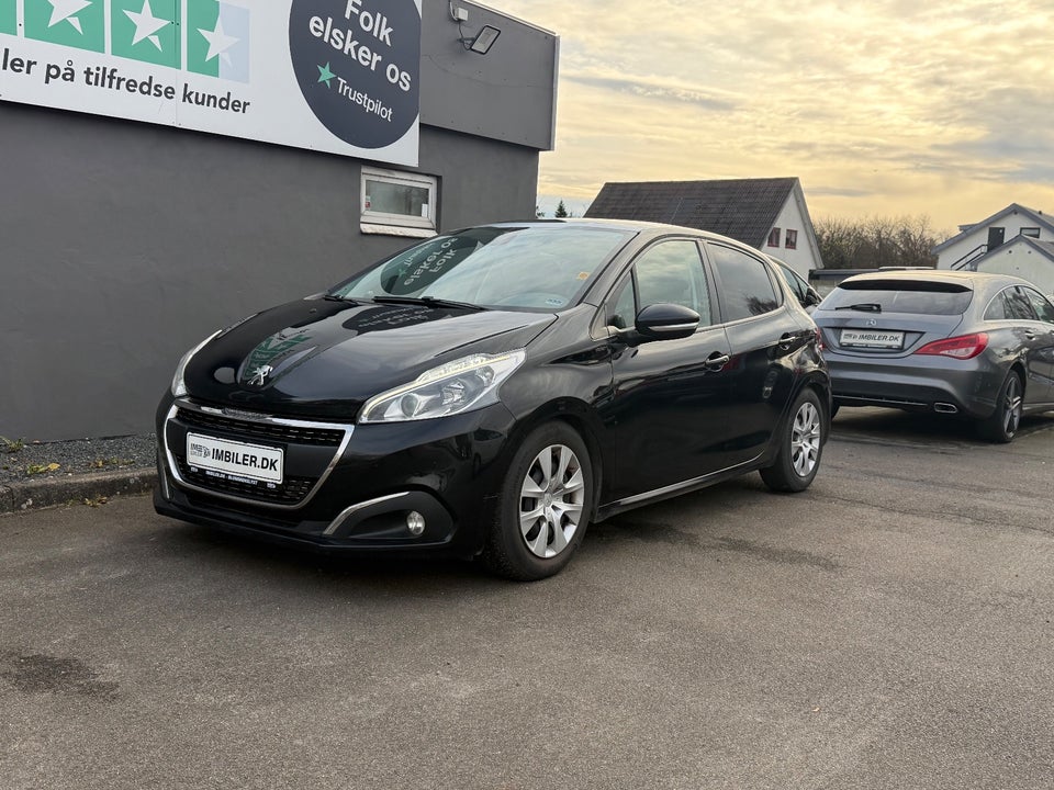 Peugeot 208 1,5 BlueHDi 100 Allure Sky 5d