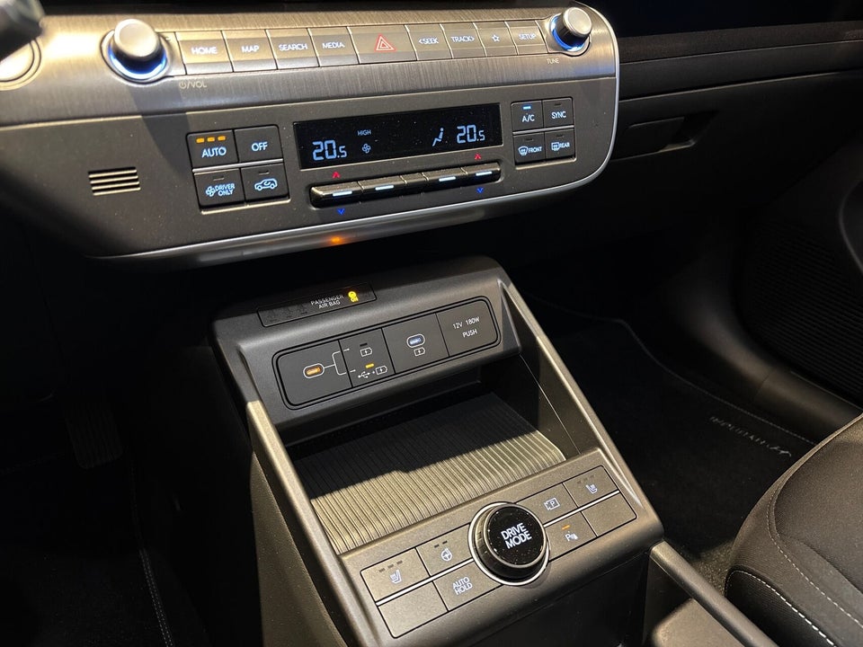Hyundai Kona 65 EV Essential 5d