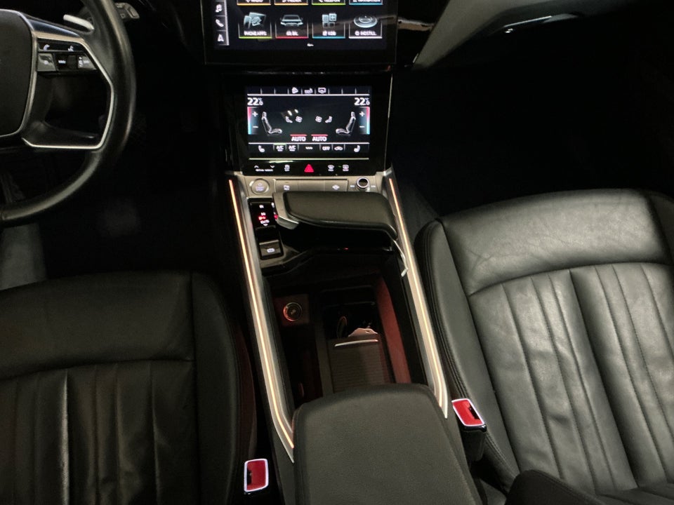 Audi e-tron 55 Advanced quattro 5d